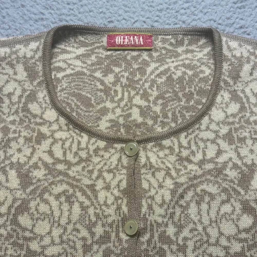 Oleana Norway Women's Wool Silk Cardigan Sweater Floral Jacquard Vintage